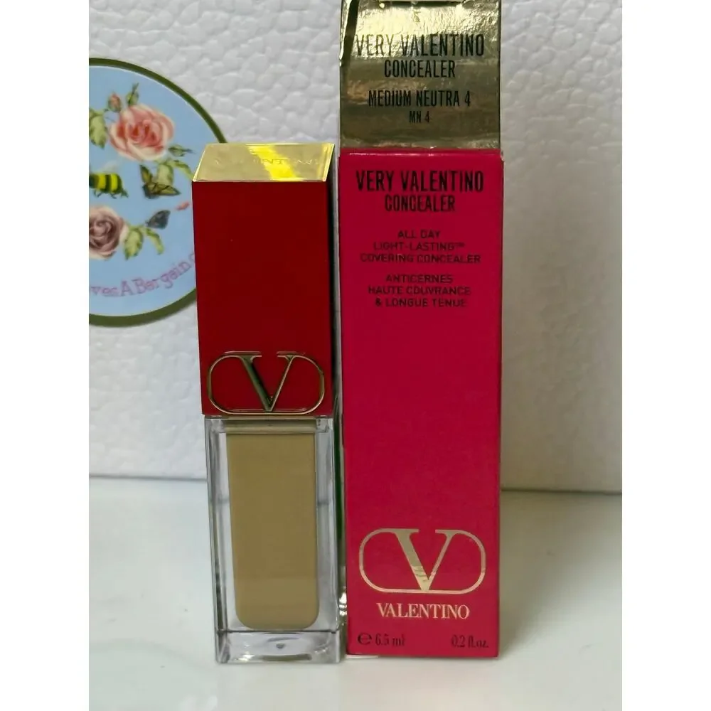 Valentino Very Valentino 24-Hr Wear Hydrating Concealer-MN4 Medium Neutral-NEW